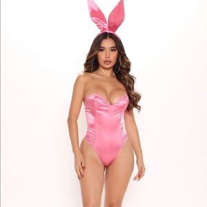 Fashion Nova Hot Rabbit Bunny 2 Piece Costume Set S/M pink costume